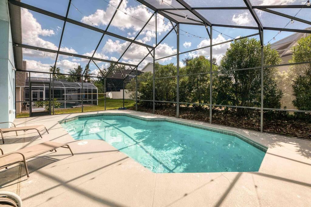 Super Glam - Game And Pool * Orlando