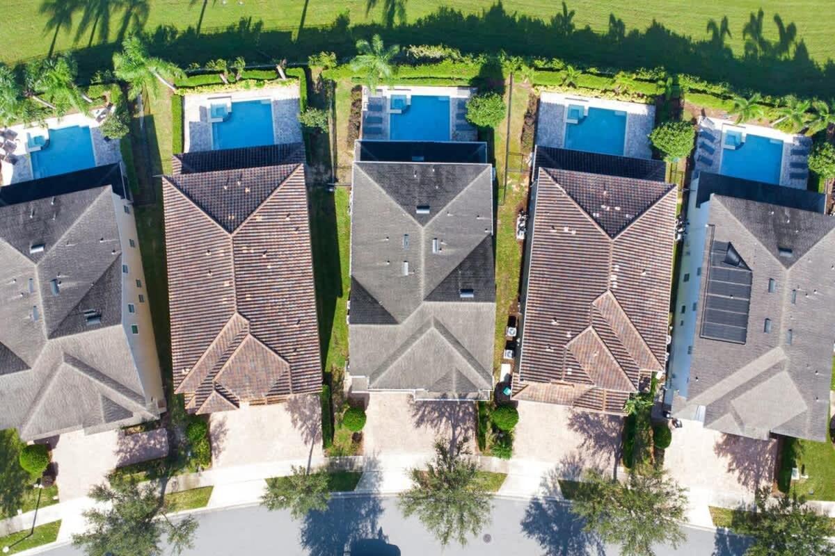 Super Stay- 11bdr-10bas - Pool Bbq Games Holiday home