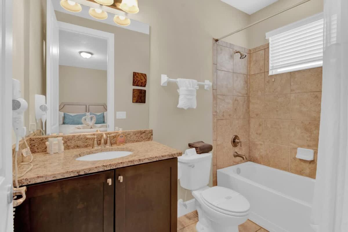 Relaxing 6br W Pool Near Holiday home *