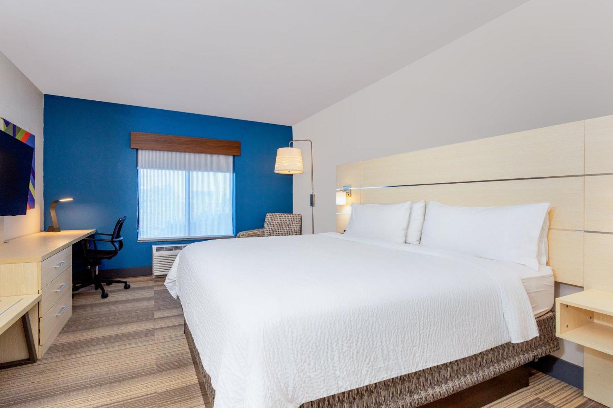 Hotel Express-international Drive By Ihg