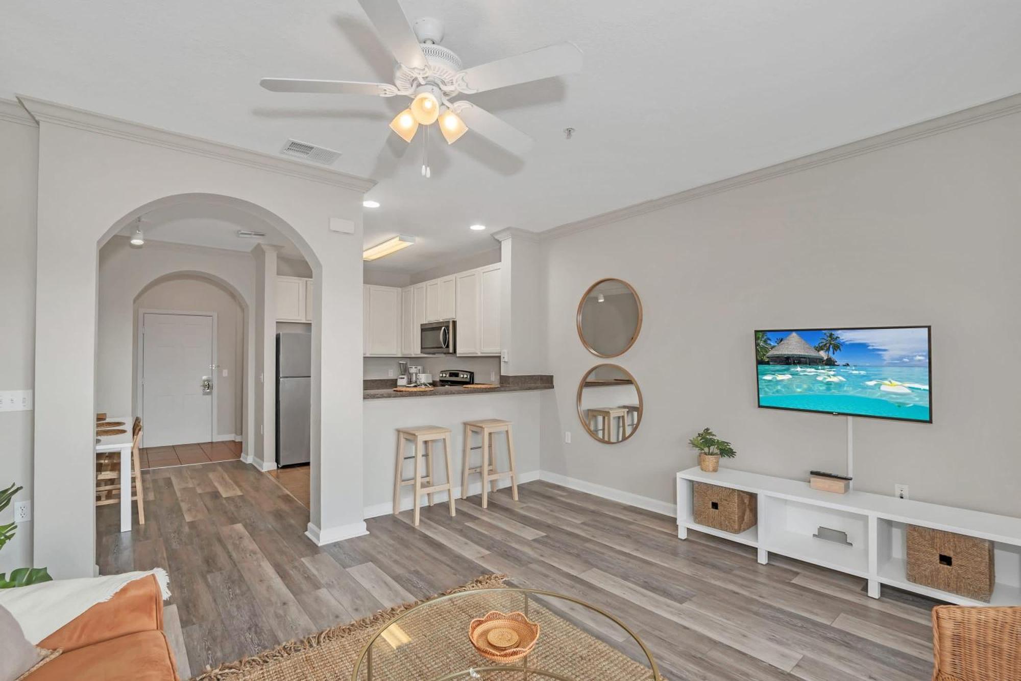 Holiday home -relaxing 3br Near - Pool And Hot Tub! Orlando