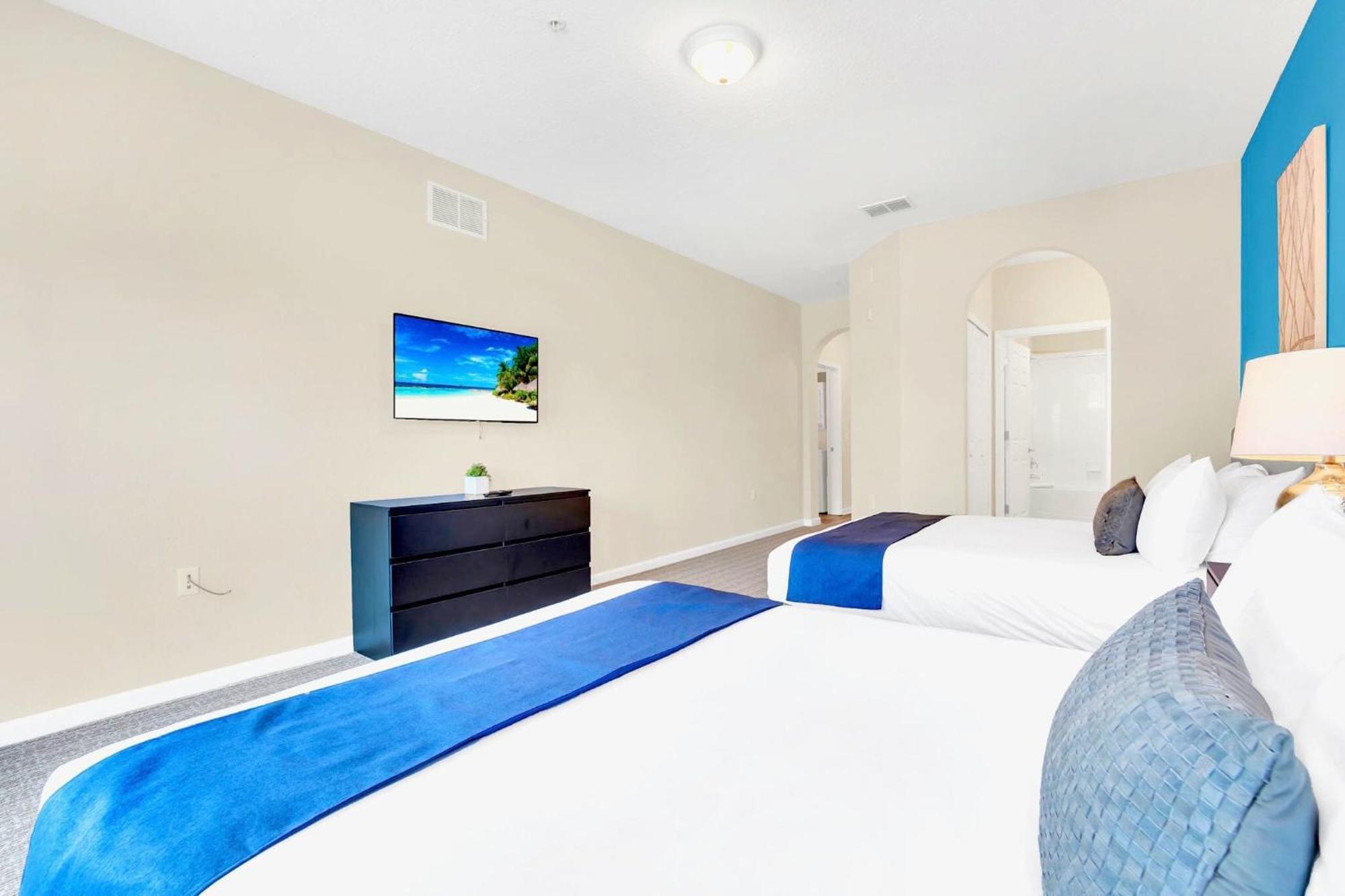 2br - Pool Hot Tub & Games - Near Holiday home Orlando