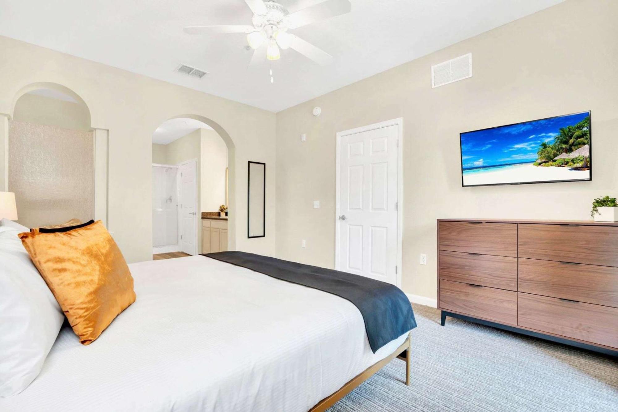 Holiday home 2br - Pool Hot Tub & Games - Near Orlando