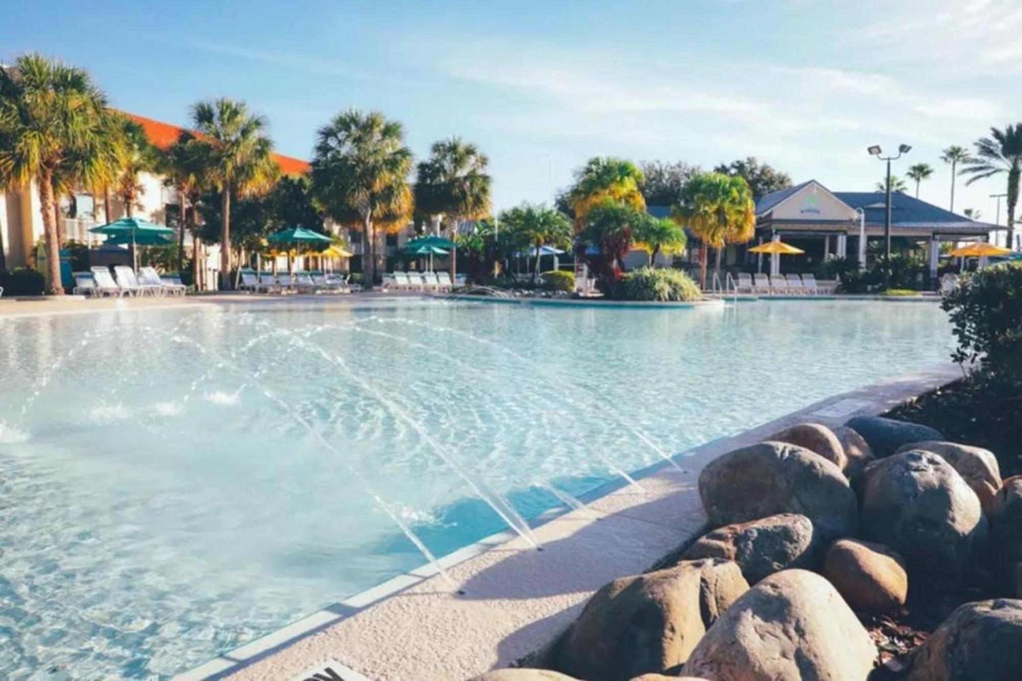 Near 1bd Vacation In Beautiful With Lots Of Amenities Holiday home