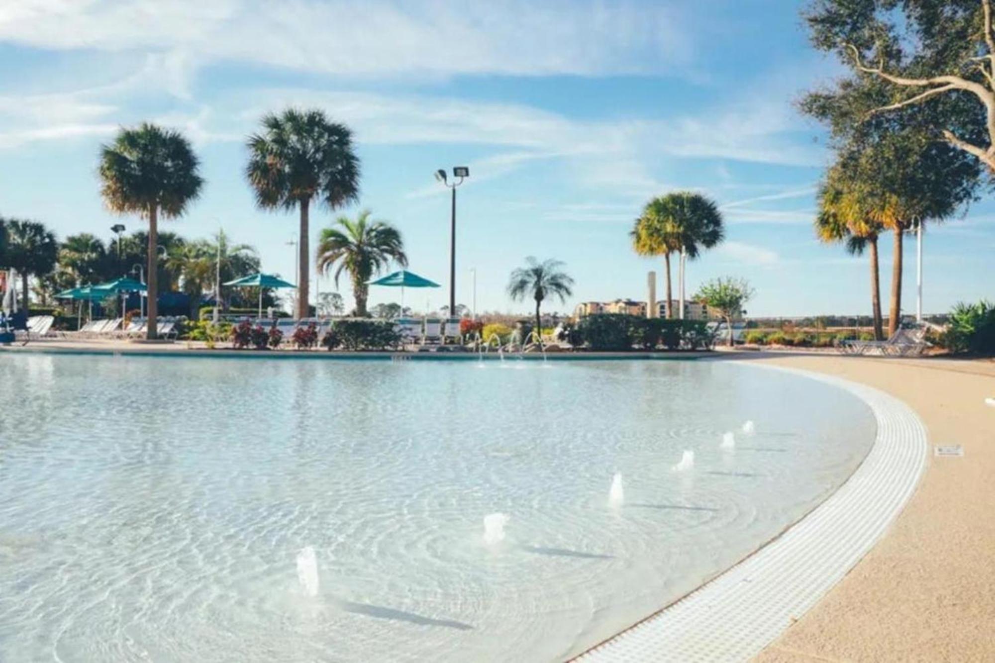 Near 1bd Vacation In Beautiful With Lots Of Amenities Holiday home