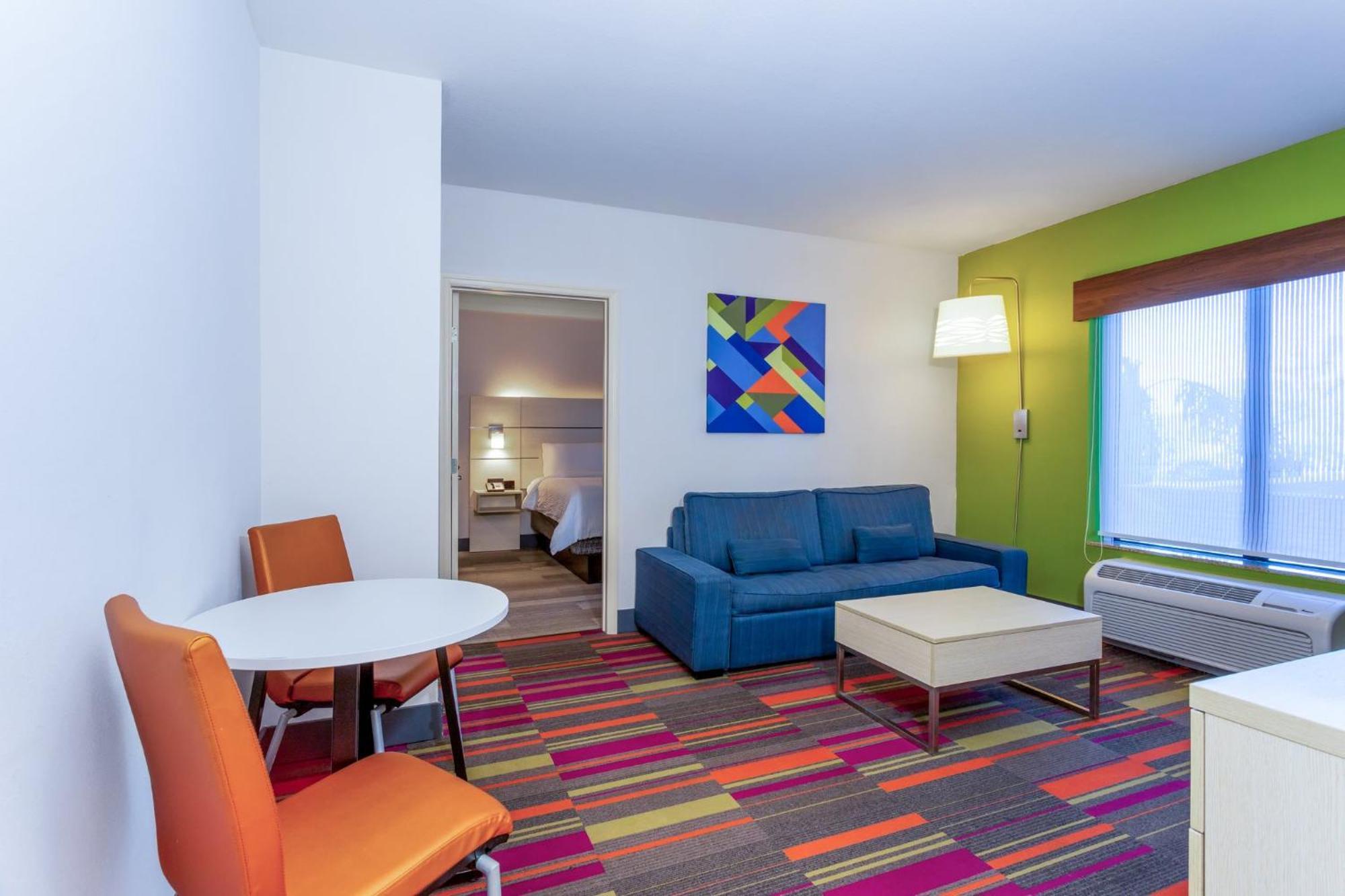 Express-international Drive By Ihg Hotel