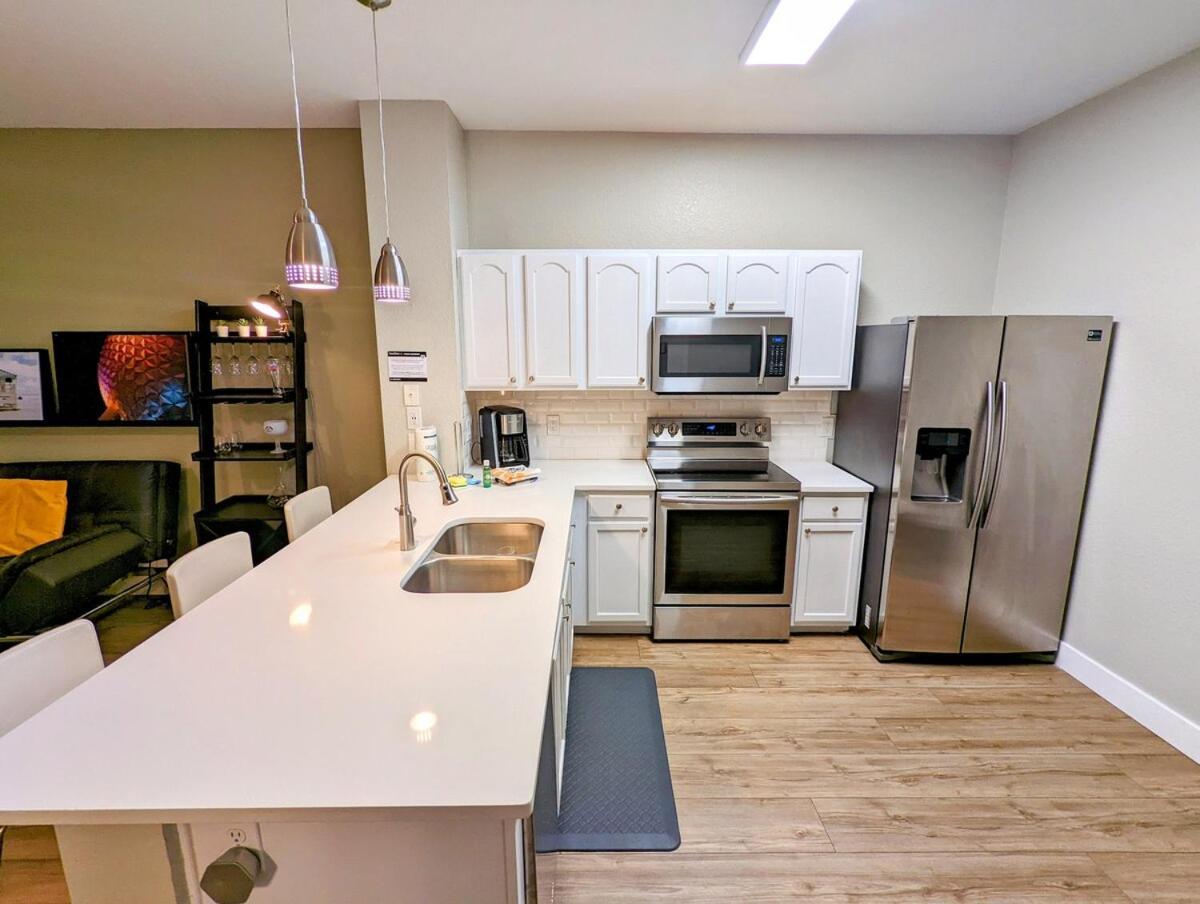 New Luxury Townhome Near *