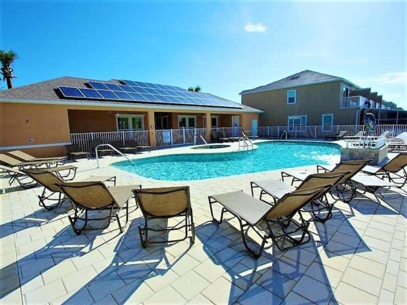 Special Offer Luxury Retreat With Pool Holiday home