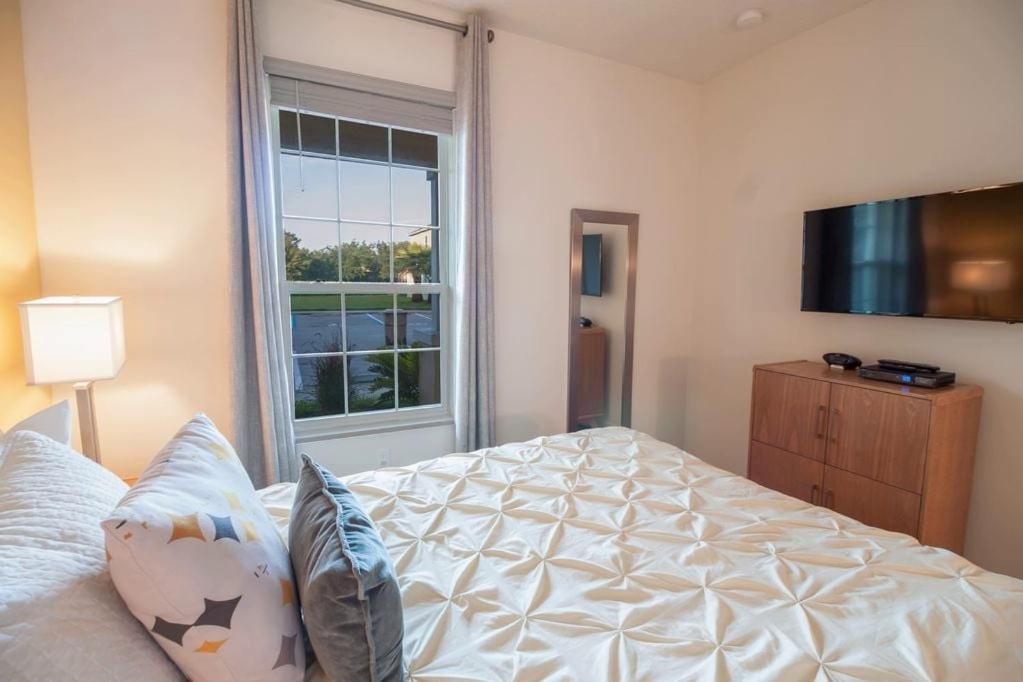 Holiday home Special Offer Luxury Retreat With Pool *