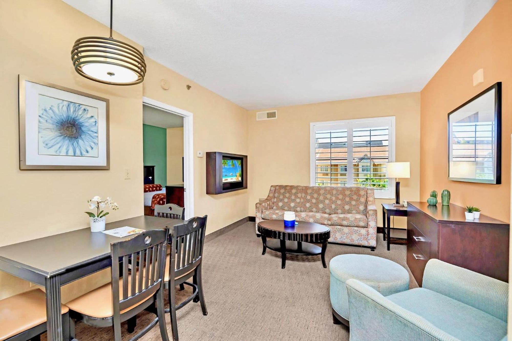 Chic 1br W Pool Hot Tub & Bbq Near * Orlando