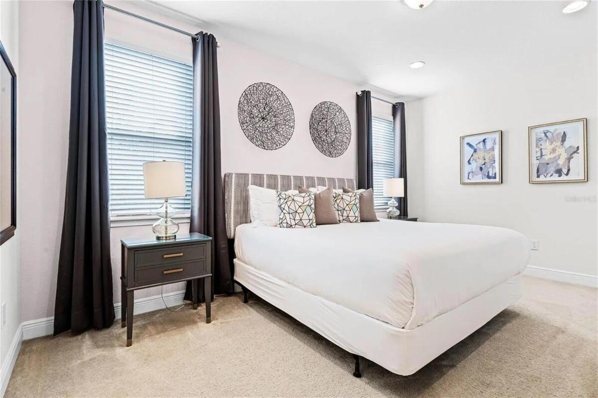 220-6-pc-stunning Slide Bedroom *