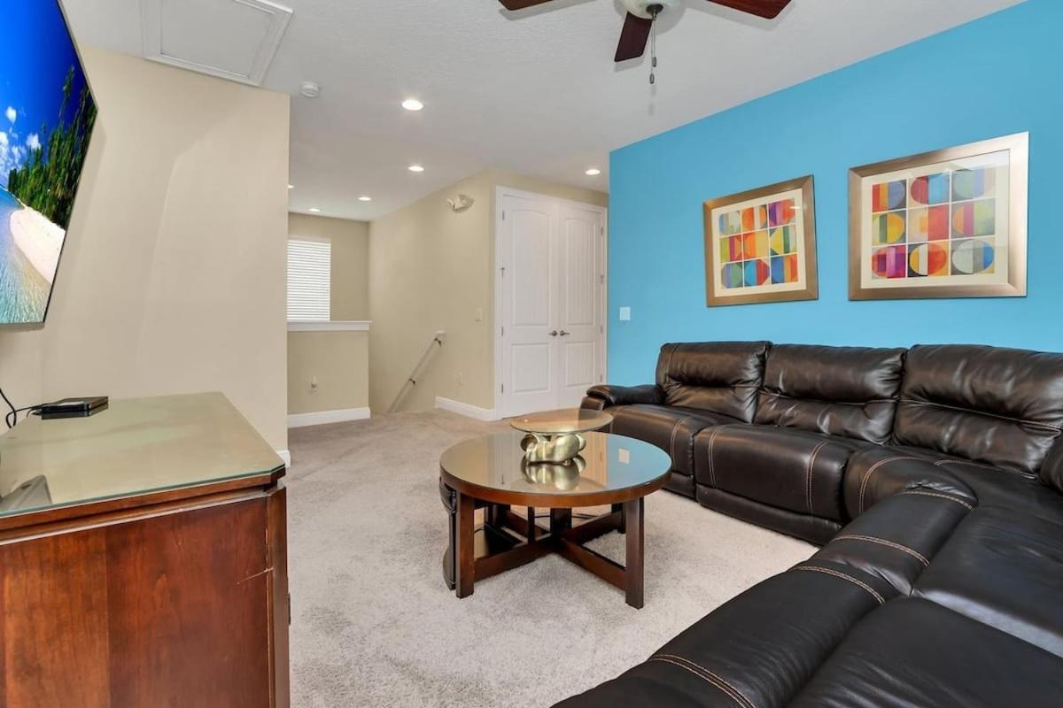 Holiday home 450-8-np-paradise With Games And Orlando