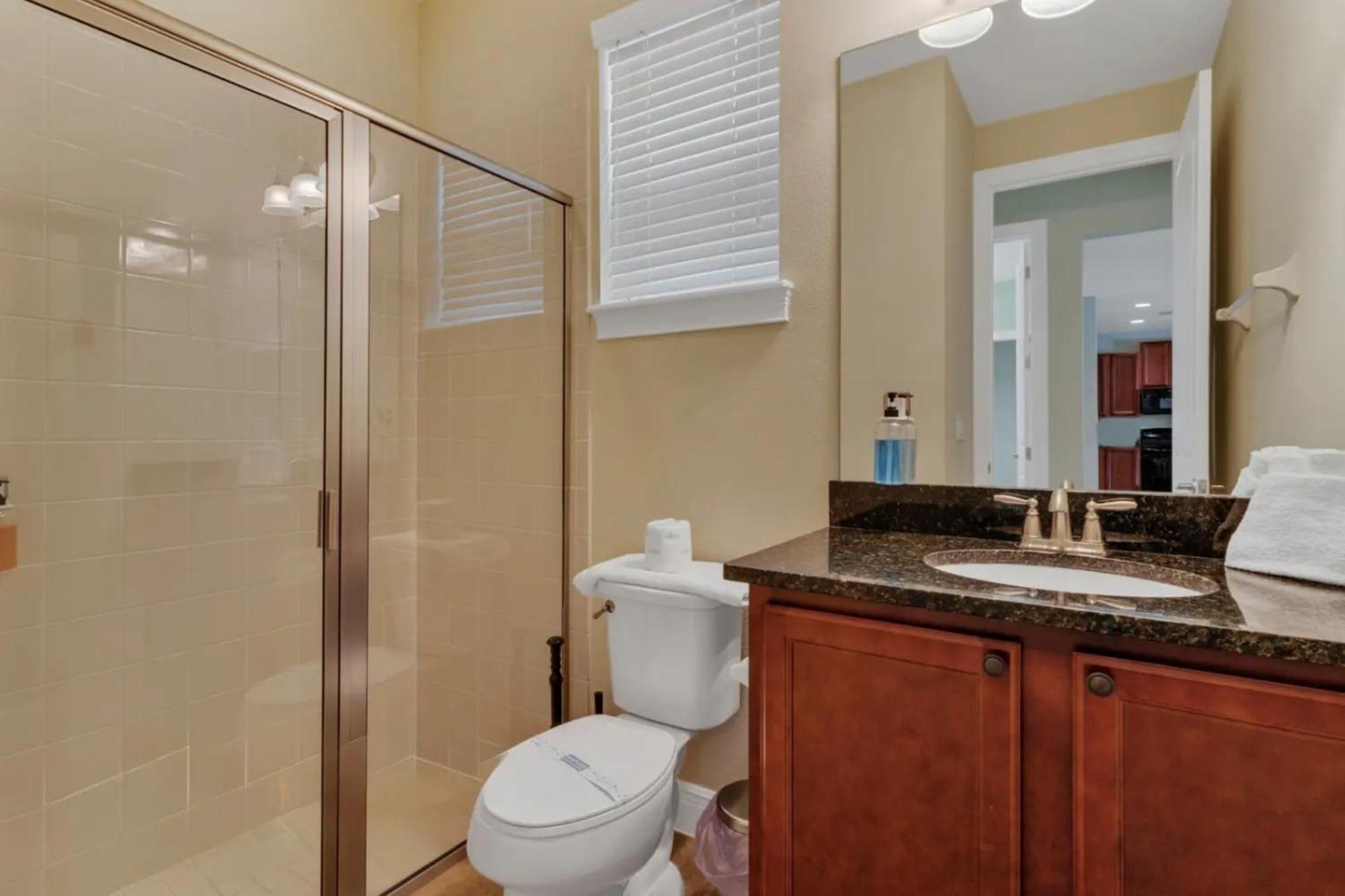 371-6-ld-pet Friendly With Game *