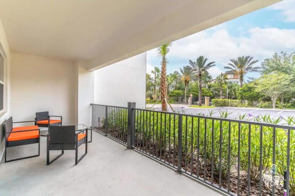 Holiday home Special Offer Stylish At Vista Cay Orlando
