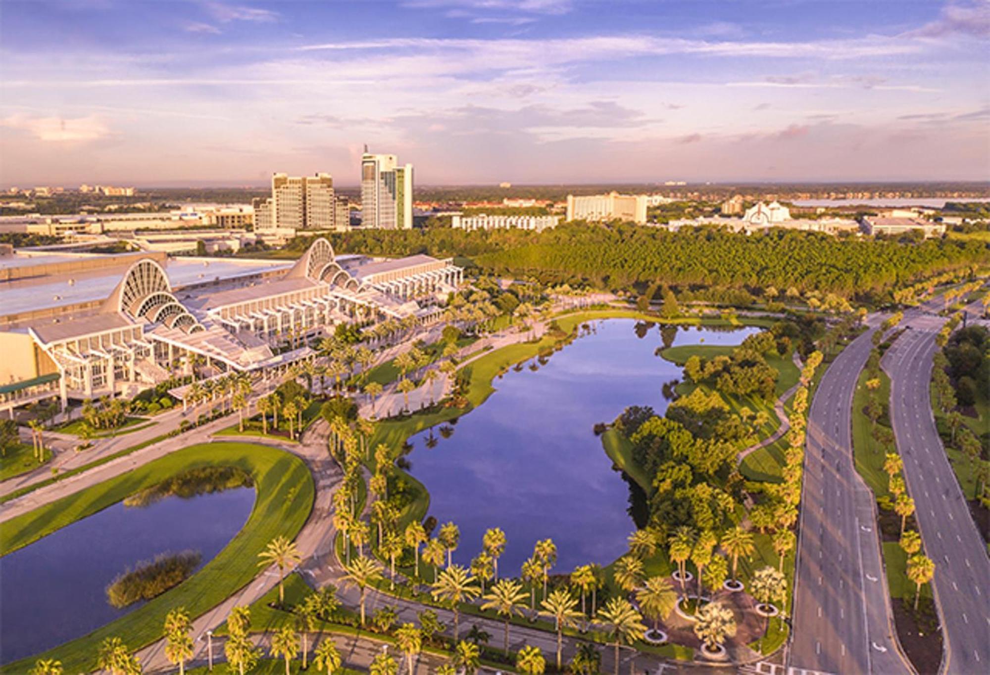 Express-international Drive By Ihg Orlando