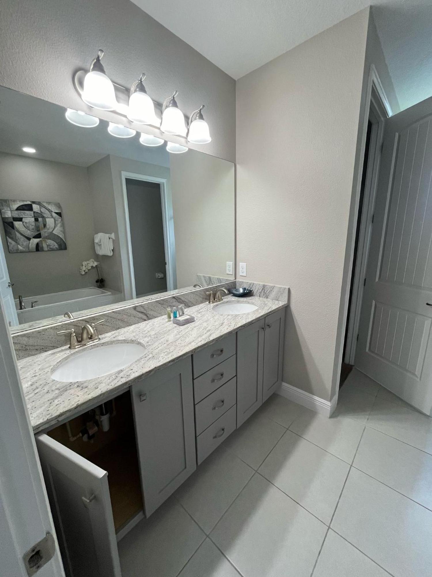 Holiday home Luxury 6 Bedroom 6 Bath @encore Pool Grill. Orlando