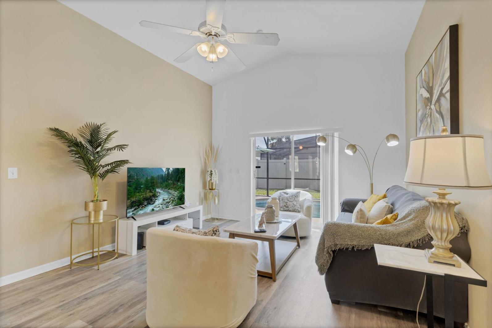 Holiday home Magical Getaway- 5 Mi From Walt World