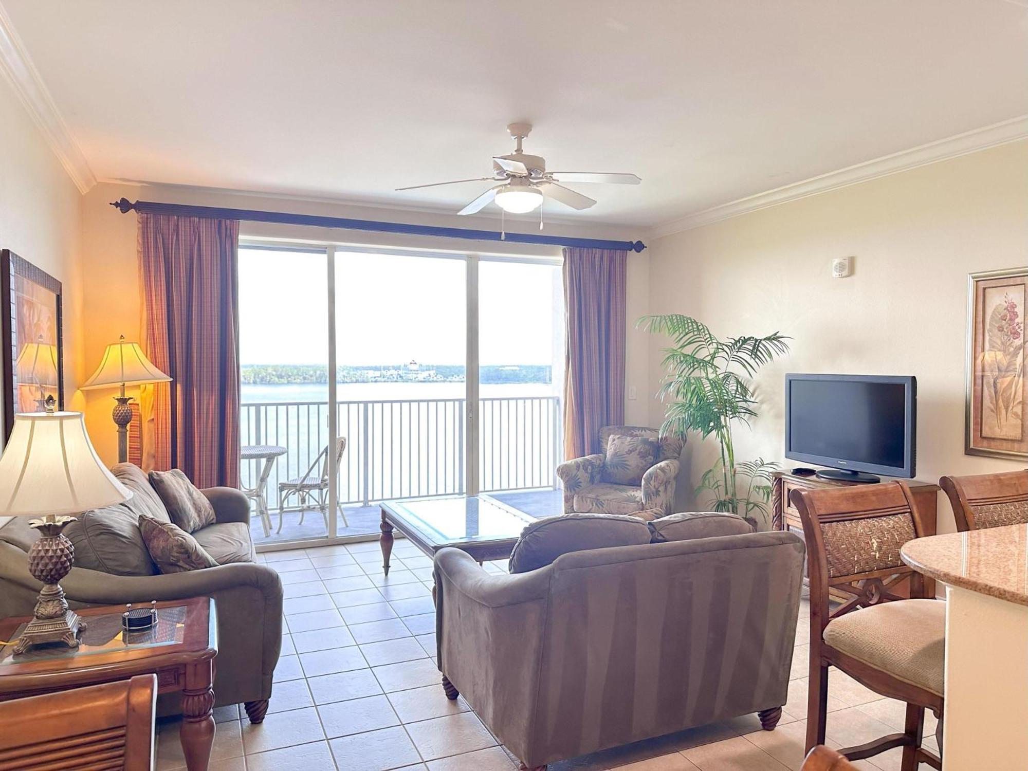 Bhbr13415-707 - Lakefront Minutes From Holiday home Orlando