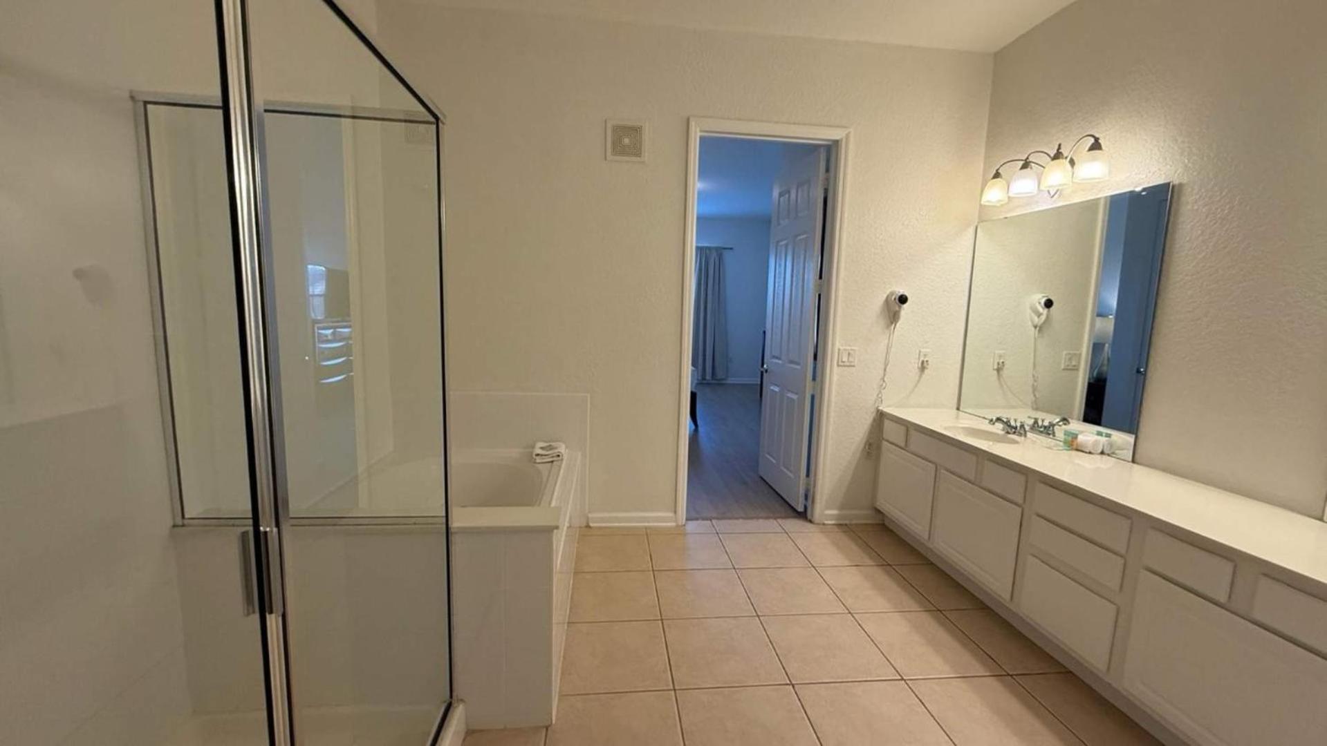 Holiday home Upstay Newly Renovated Near Epic Universe *