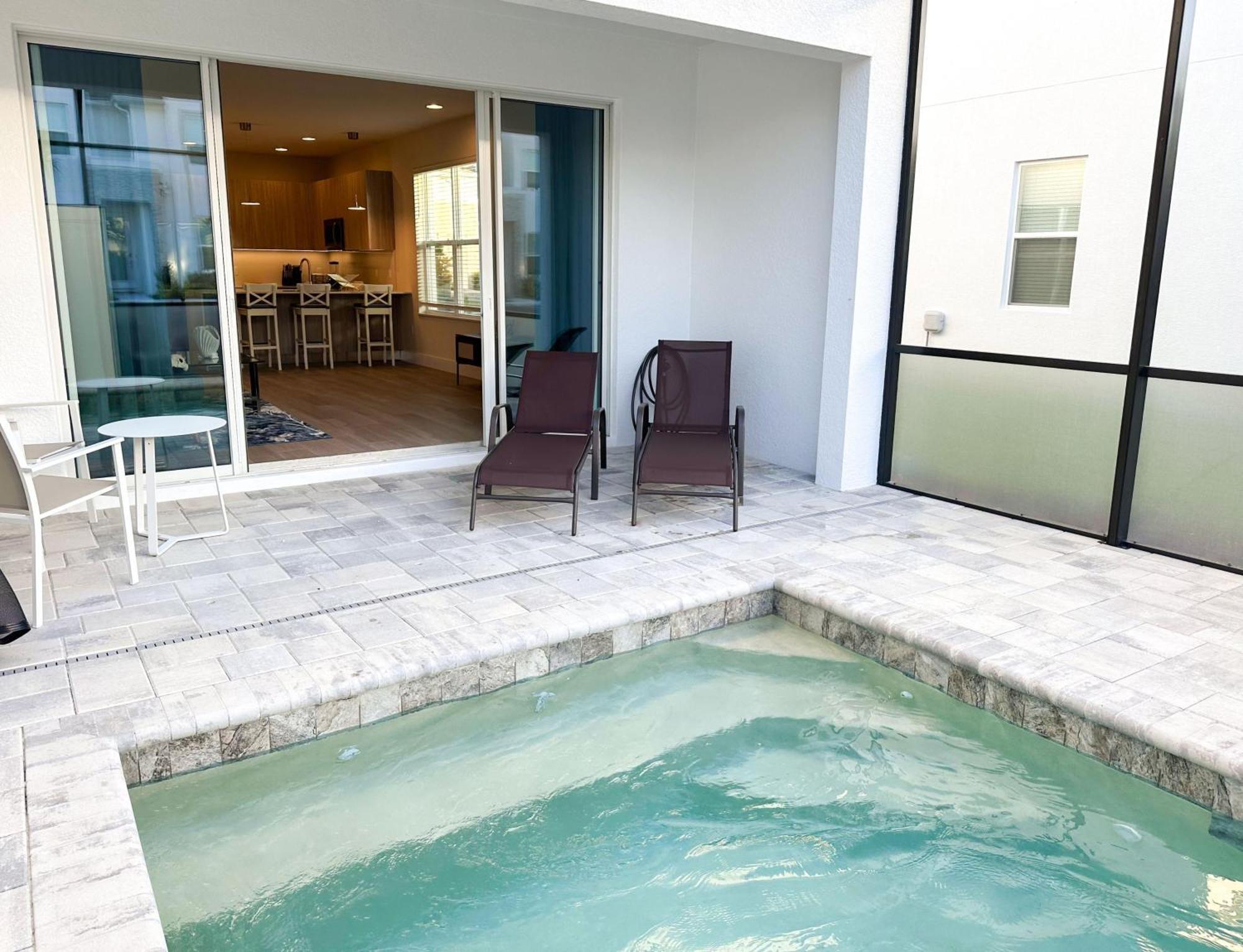 Tr1399pnw - Modern New - Up 10 Guests Apartment
