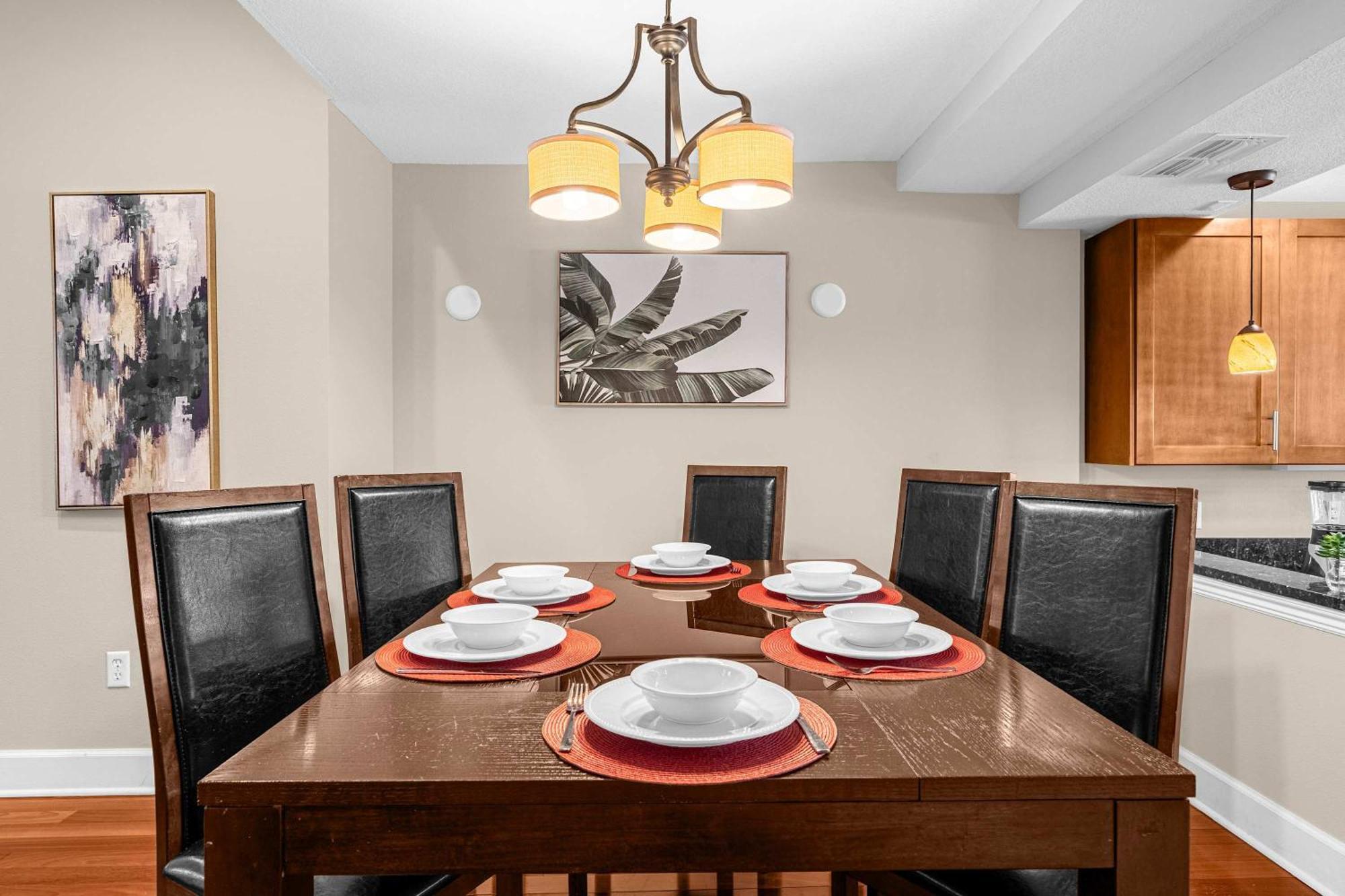 Magical Winter Memories Recent Renovated Townhome Orlando