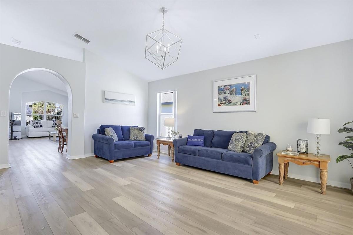 7832-3-mo-cozy Gem At Indian Ridge With Pool