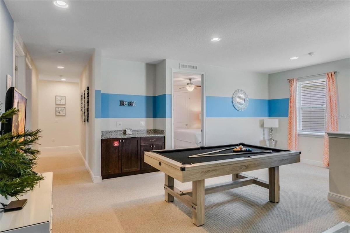 7723-9-gs- In Style Open Concept Living Area * Orlando