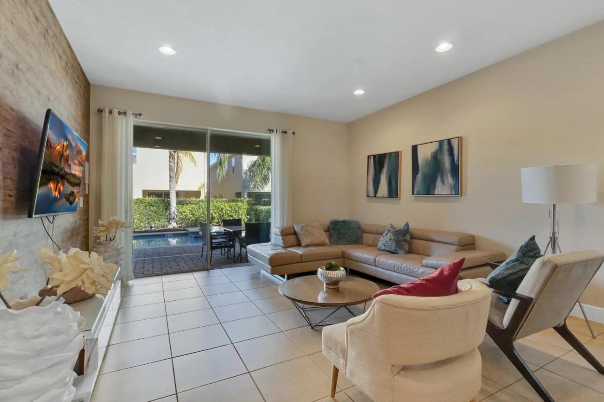 7617-8-bl-upscale High-end Vacation For 30