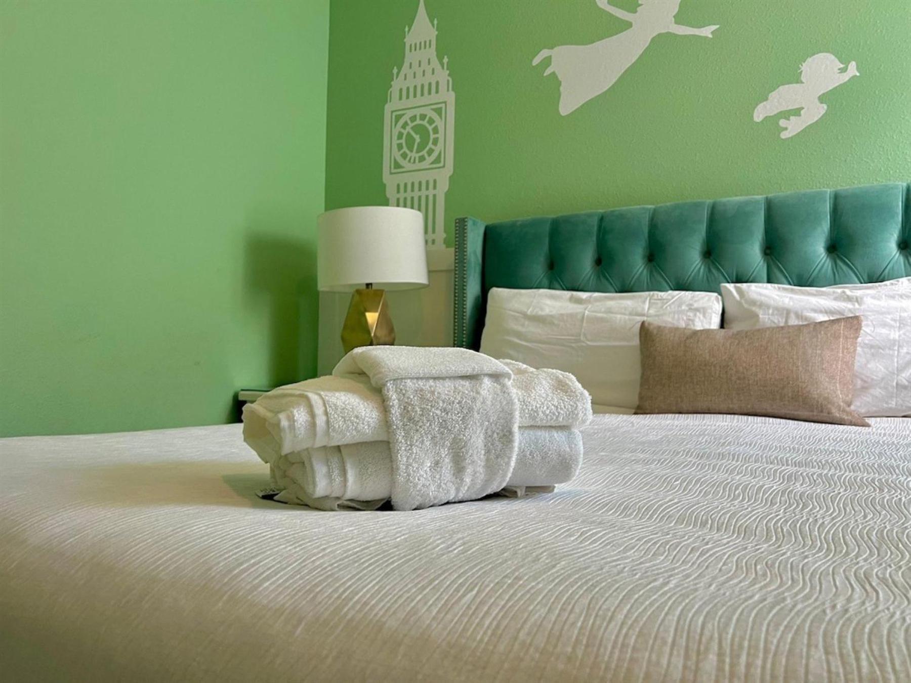 Holiday home 7617-8-bl-upscale High-end Vacation For 30 *