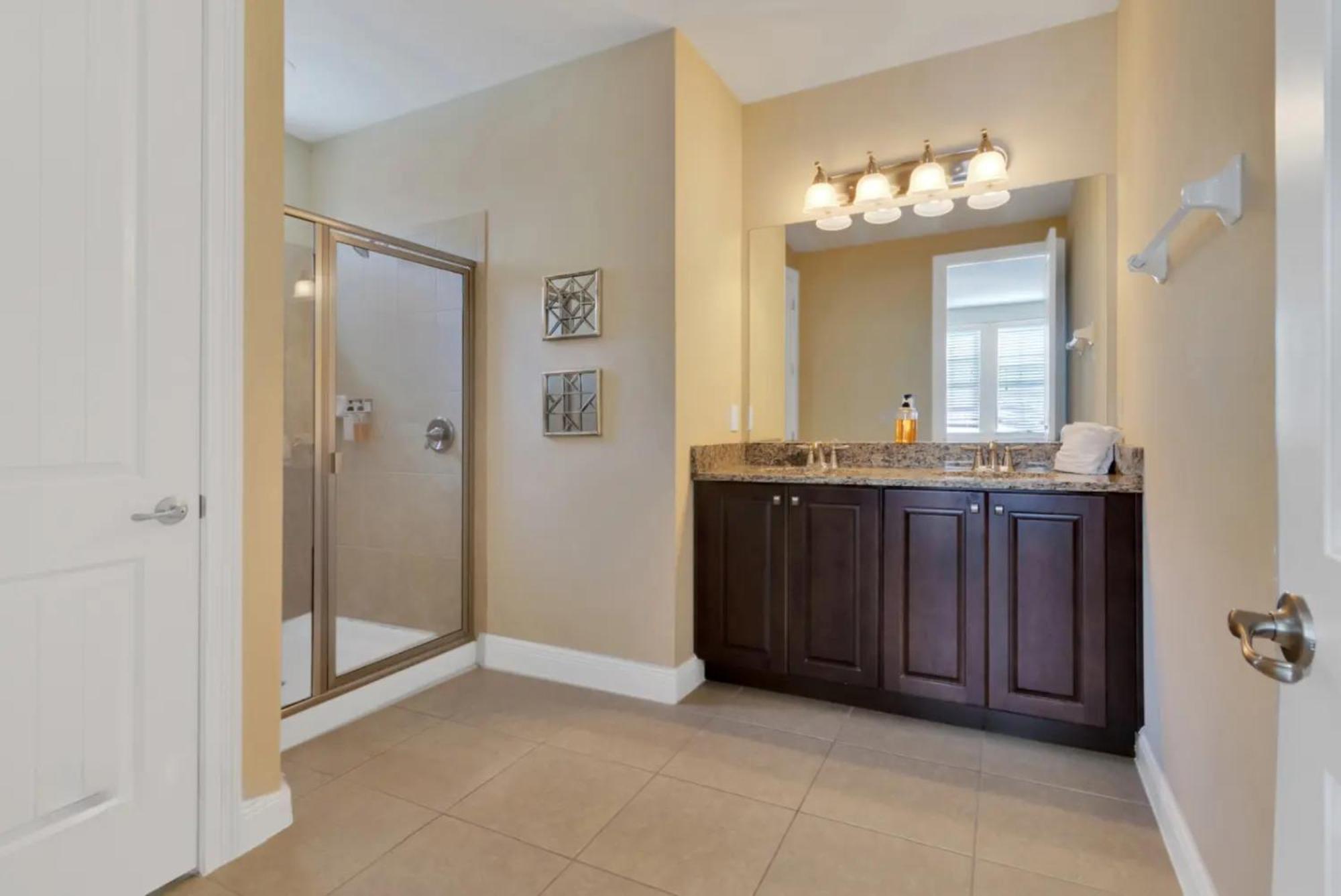 Holiday home 7617-8-bl-upscale High-end Vacation For 30 Orlando
