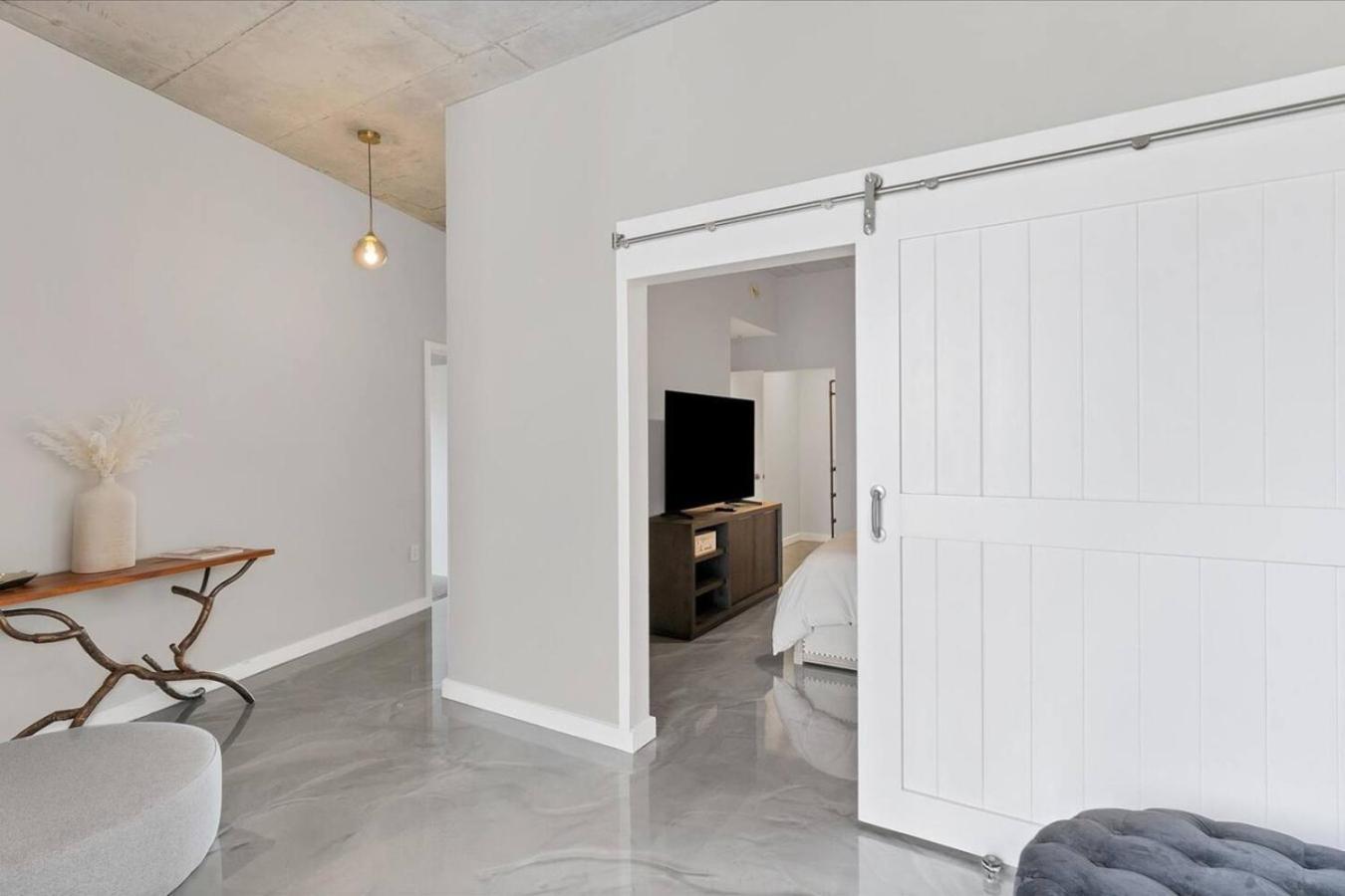 Apartment Modern 3 Bedroom In Downtown W Free Parking Orlando