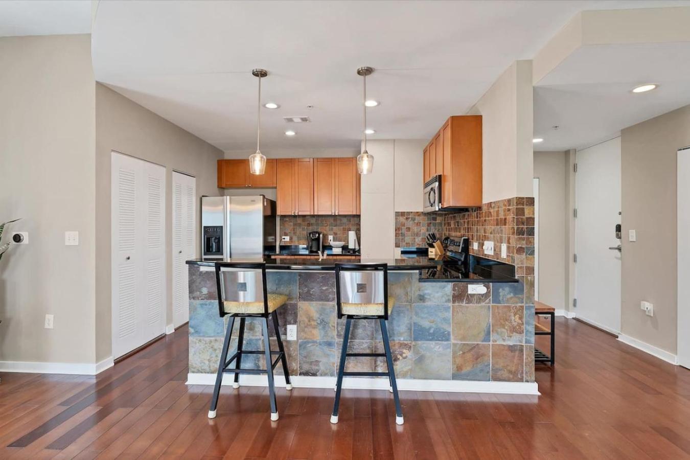 Beautiful Downtown 1 Bed 1 Bath * Orlando