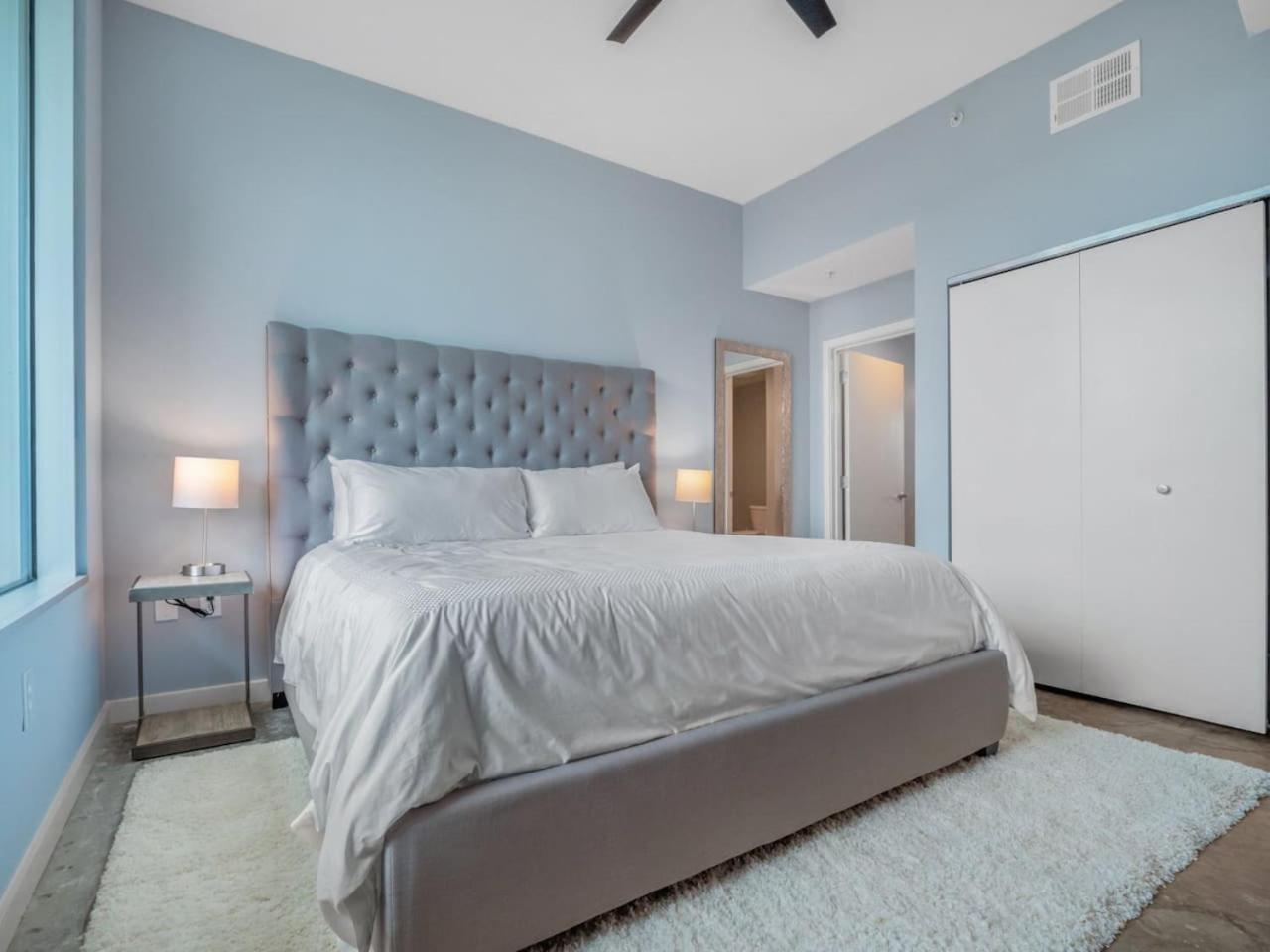 Luxurious 2 Beds 2 Baths Downtown Orlando