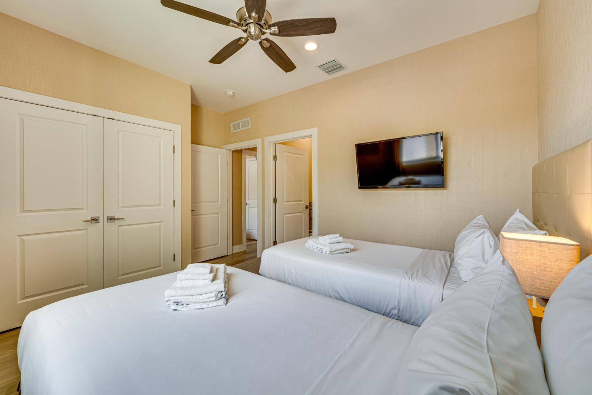 Less Than 2 Mi To Wdw Attractions Luxe Family Getaway! *