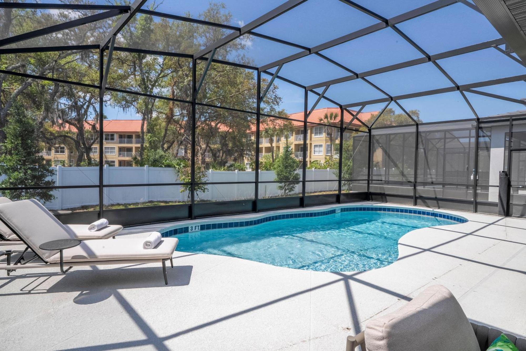 Brand New 6bd Luxury W Pool Location. * Orlando