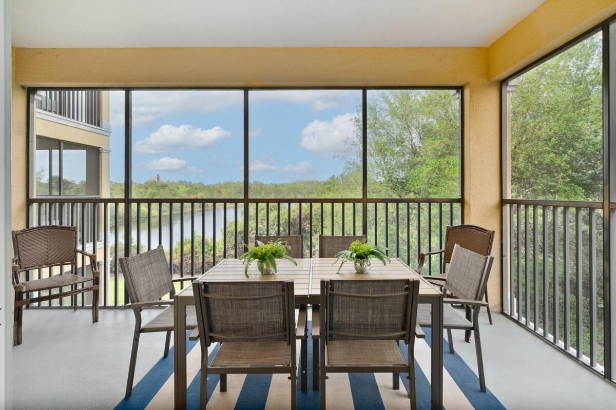 Fabulous At World Quest Area Apartment