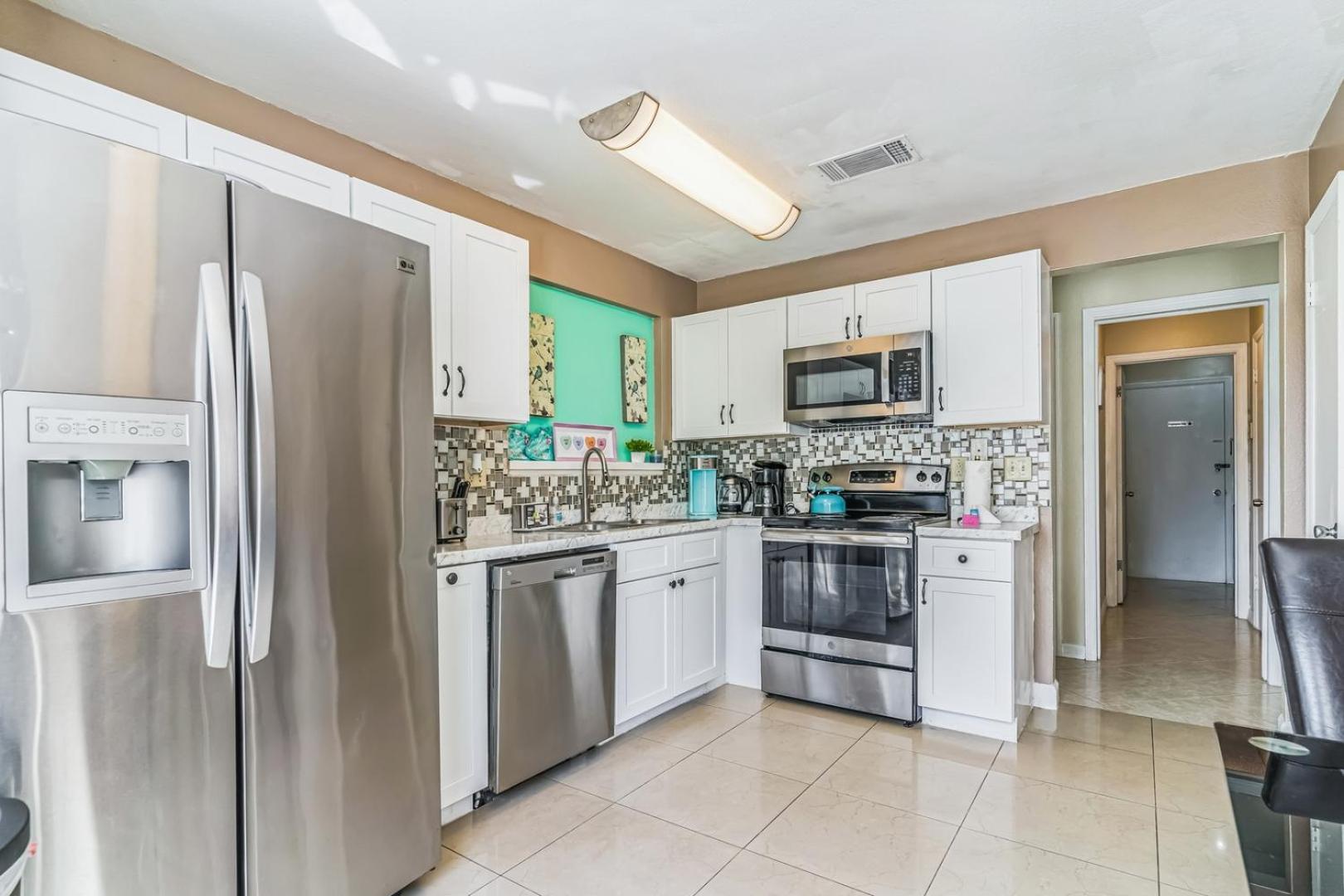 Holiday home Unforgettable Getaway: 4 Bedrooms 4 Baths *