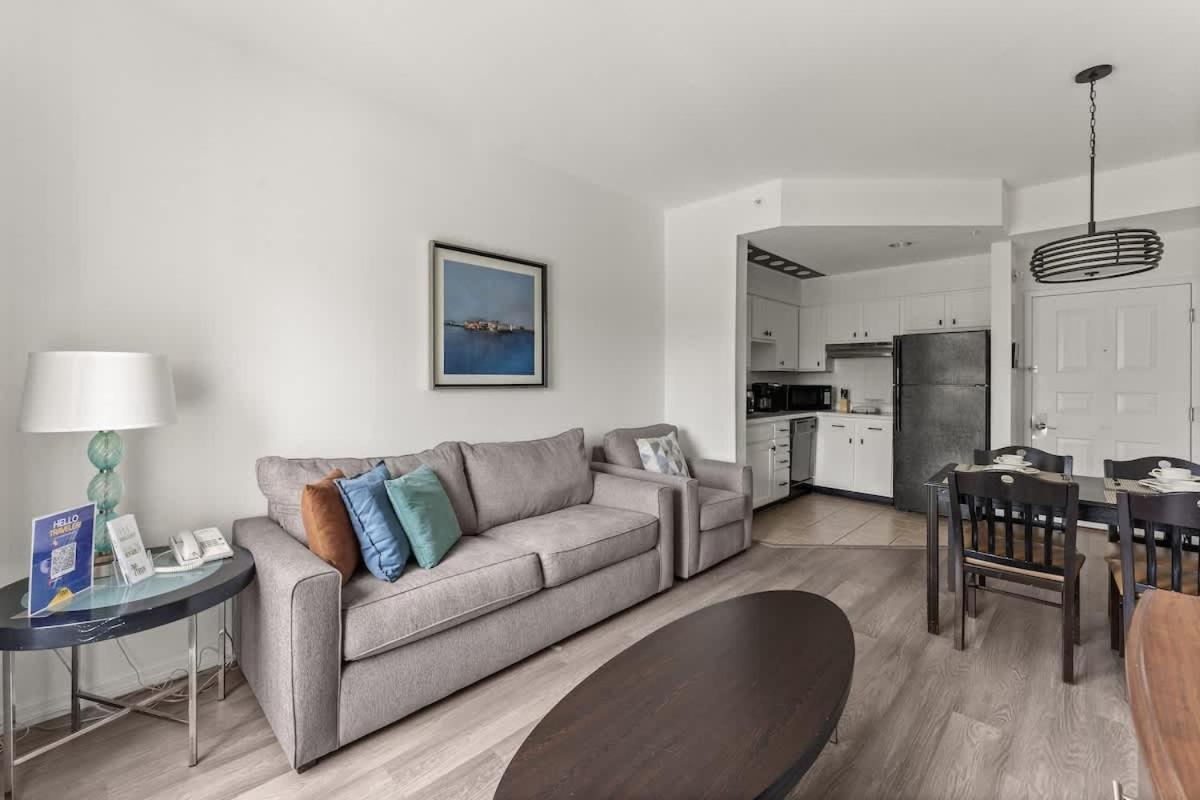 1br Free Shuttle To Parks Hs305