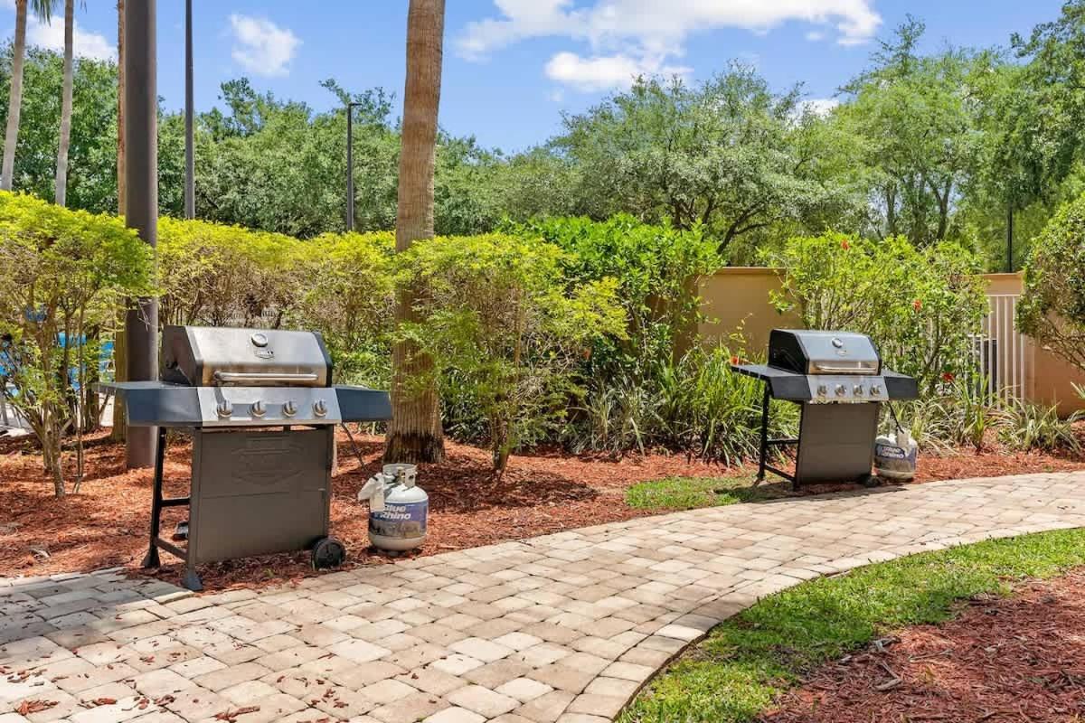 1 Bedroom 3 Miles From Springs Hs307 Apartment