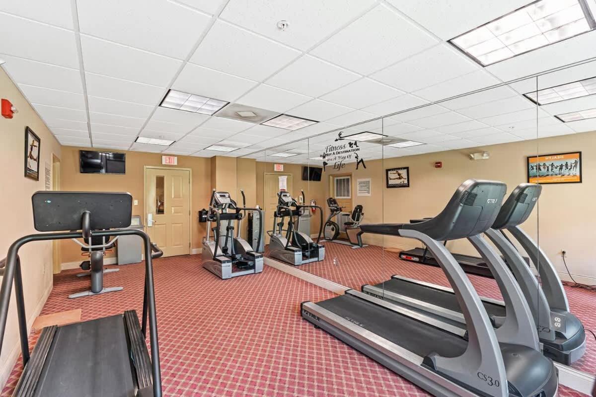 Apartment 1 Bedroom 3 Miles From Springs Hs307 *