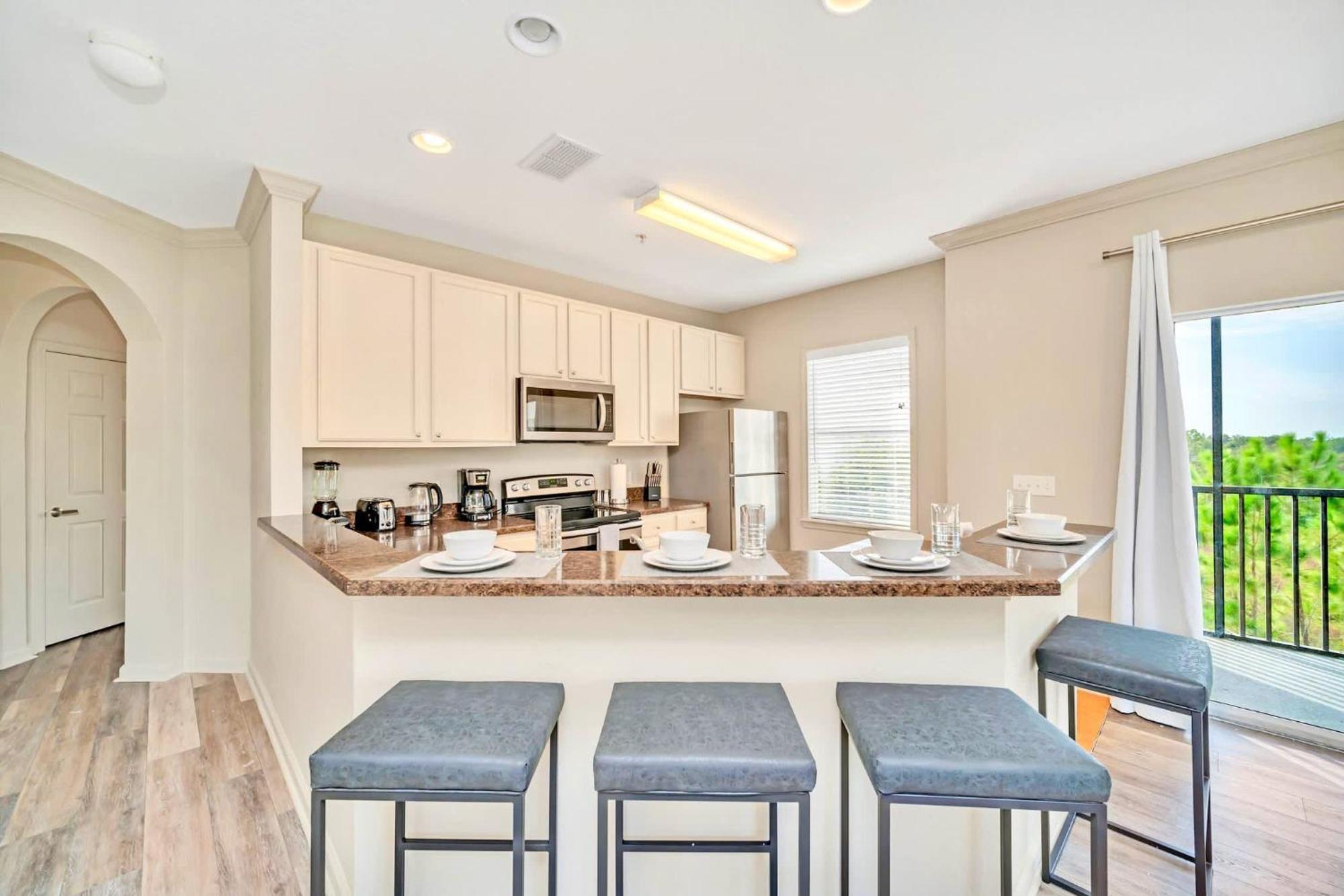 Spacious 3br With Pool And Hot Tub, Near Disney! *