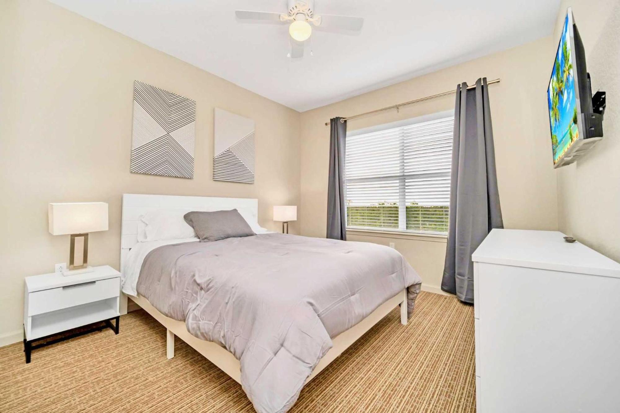 Spacious 3br With Pool And Hot Tub, Near Disney! Holiday home Orlando