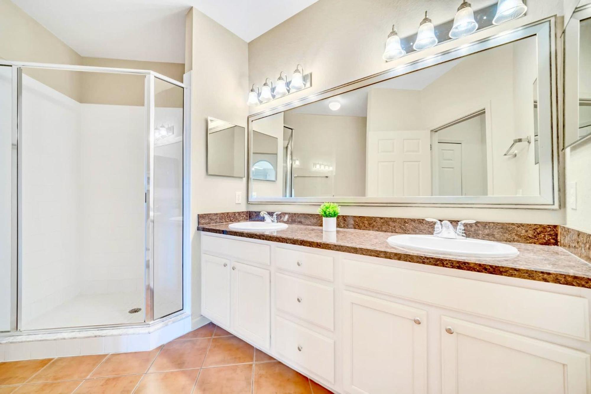 Holiday home Spacious 3br With Pool And Hot Tub, Near Disney! Orlando