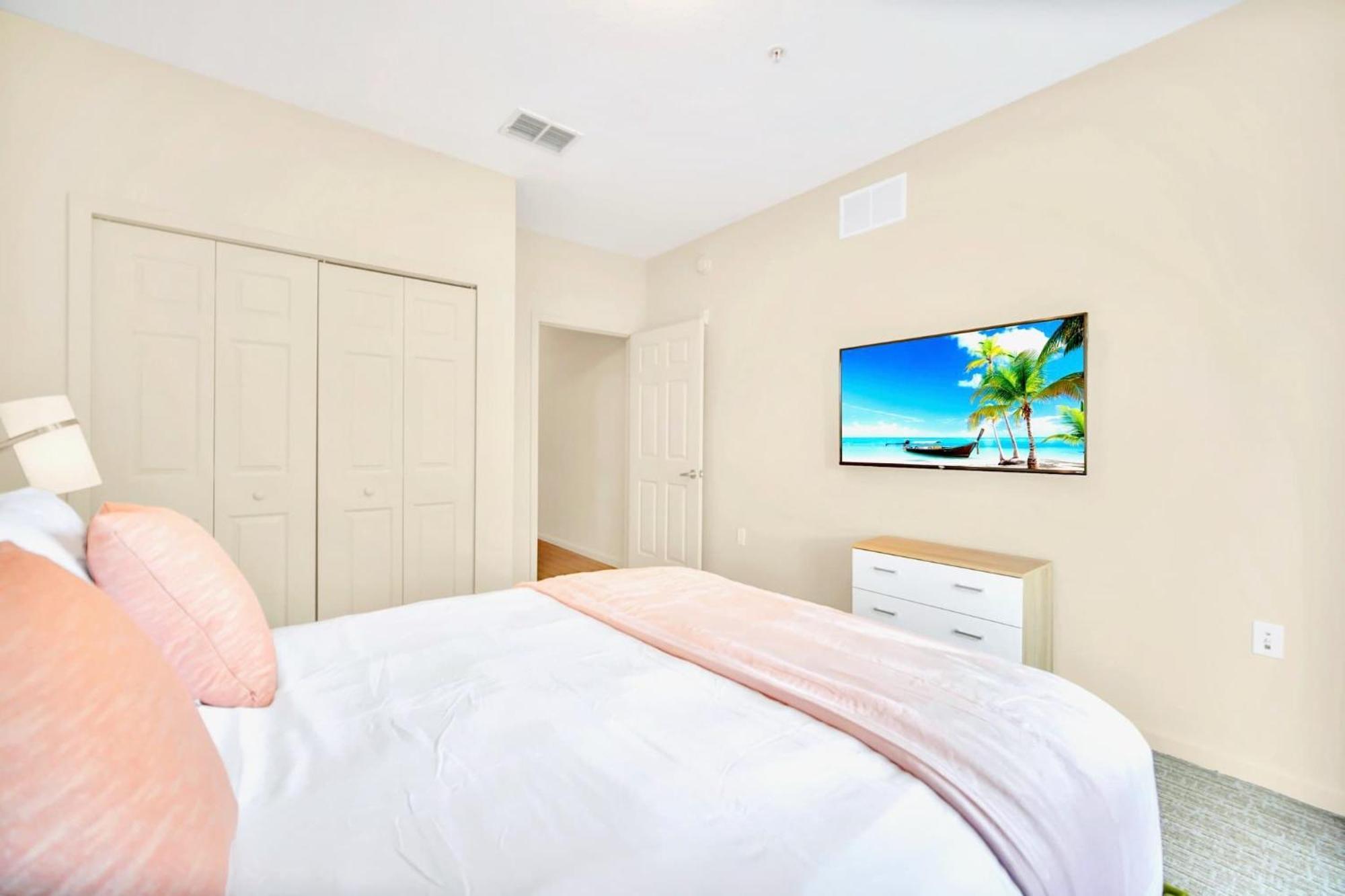 3br With Hot Tub And Pool - Near Orlando