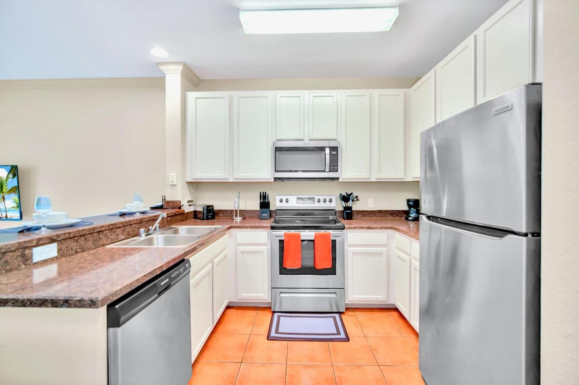 3br With Hot Tub And Pool - Near * Orlando