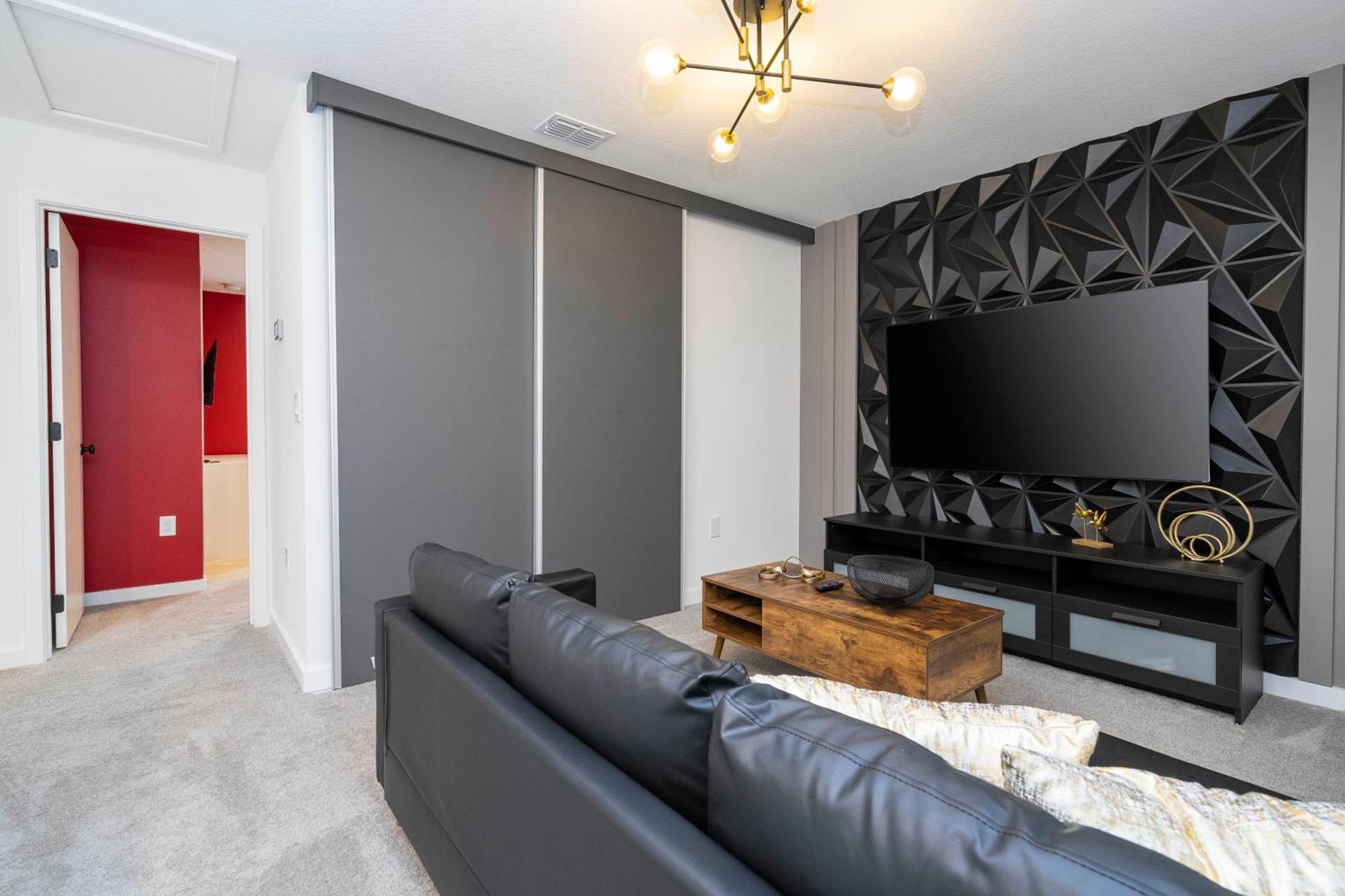 Luxury 3 Bed Up To 8 Guests- The Hub - 3236 Tt