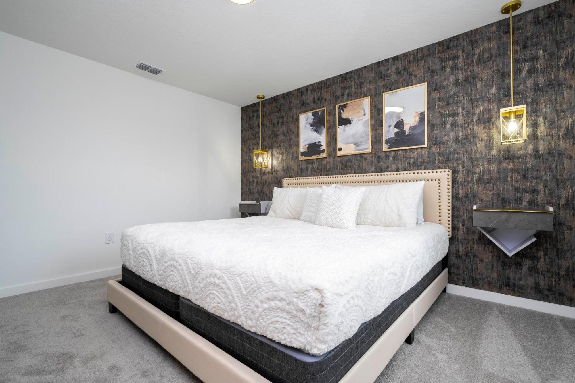 Holiday home Luxury 3 Bed Up To 8 Guests- The Hub - 3236 Tt *