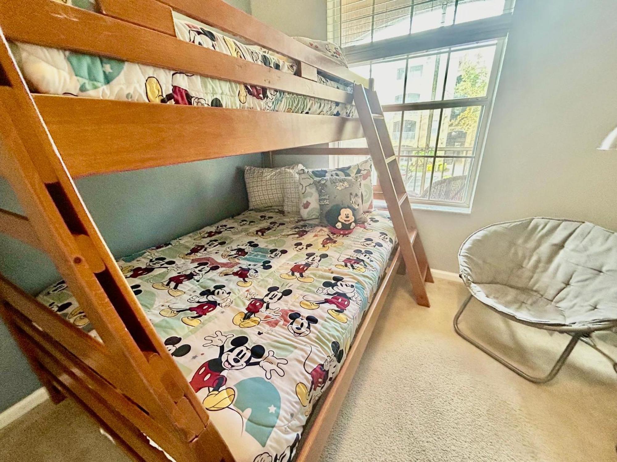 Wh205b 3 Bedroom Windsor Hills Condo! *