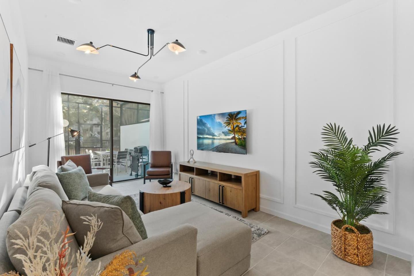 Lux 5br W Game Room, 4 & Private Poo
