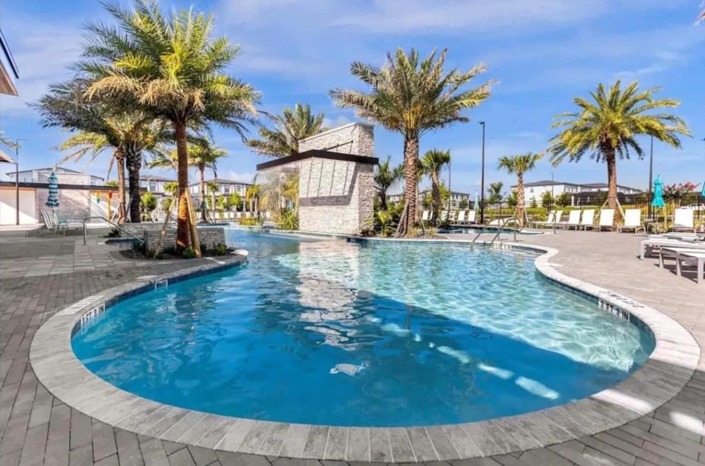 Holiday home Lux 5br W Game Room, 4 & Private Poo Orlando